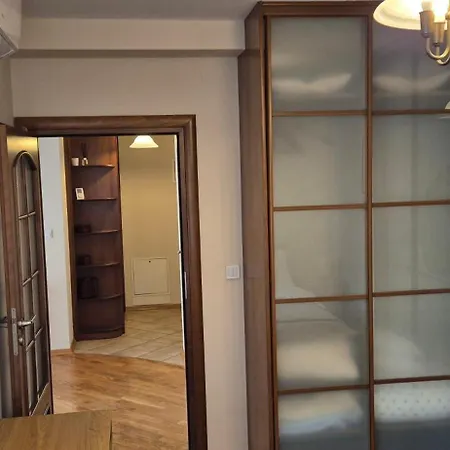 شقة With Terrace And Garage